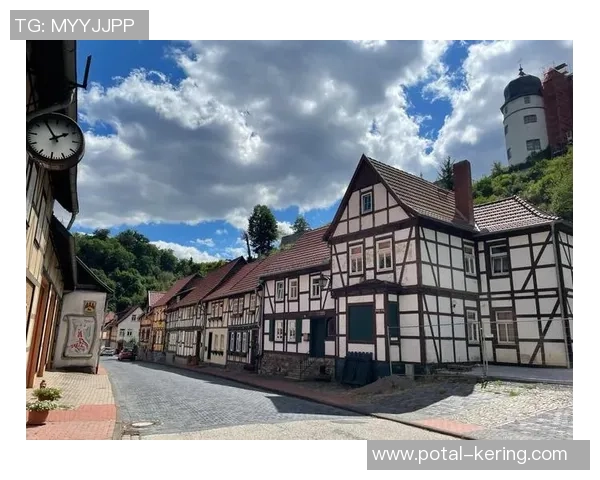 布莱克尼：探索这座神秘小镇的历史与文化魅力